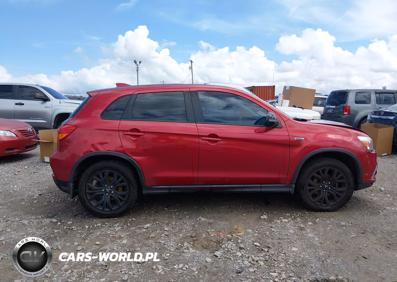 2018 Mitsubishi Outlander Sport 2.0 Le VIN:JA4AR3AU4JU006028 - 13