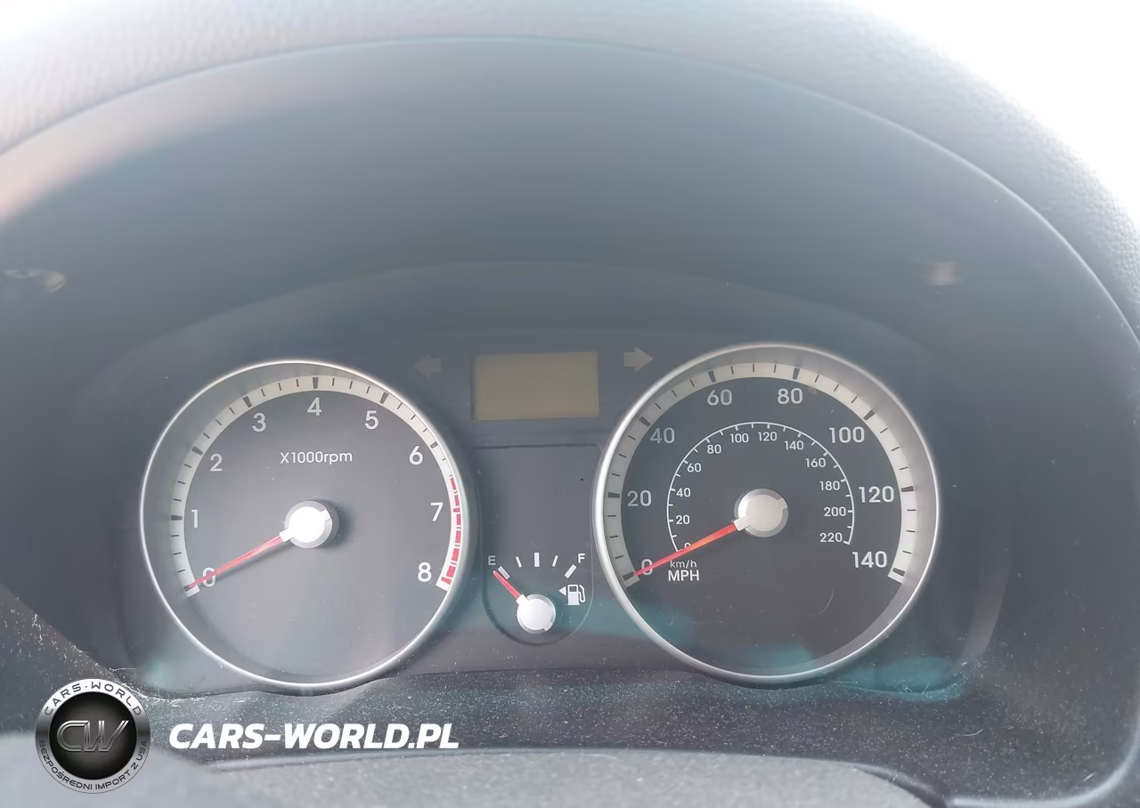 2009 Hyundai Accent Gls VIN:KMHCM46C79U303448 - 7