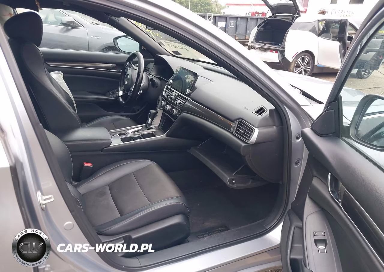2018 Honda Accord Sport VIN:1HGCV1F31JA197943 - 5