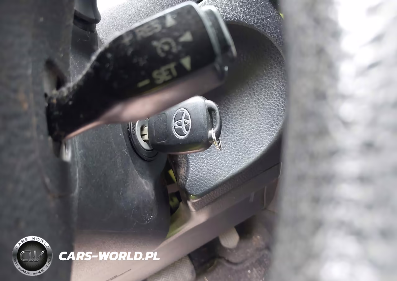 2015 Toyota Corolla Le VIN:2T1BURHE0FC359378 - 11