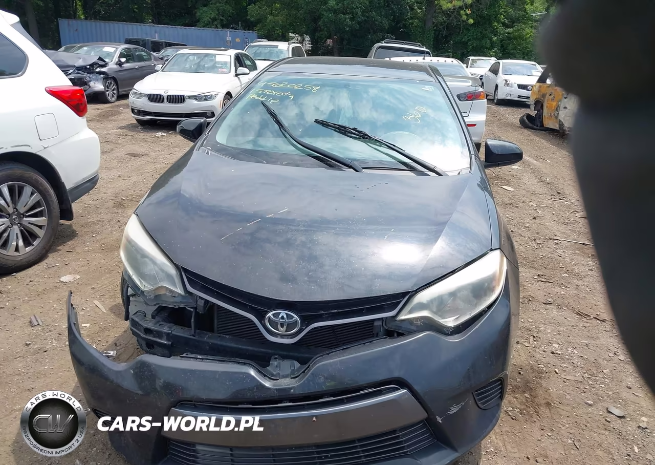 2015 Toyota Corolla Le VIN:2T1BURHE0FC359378 - 12