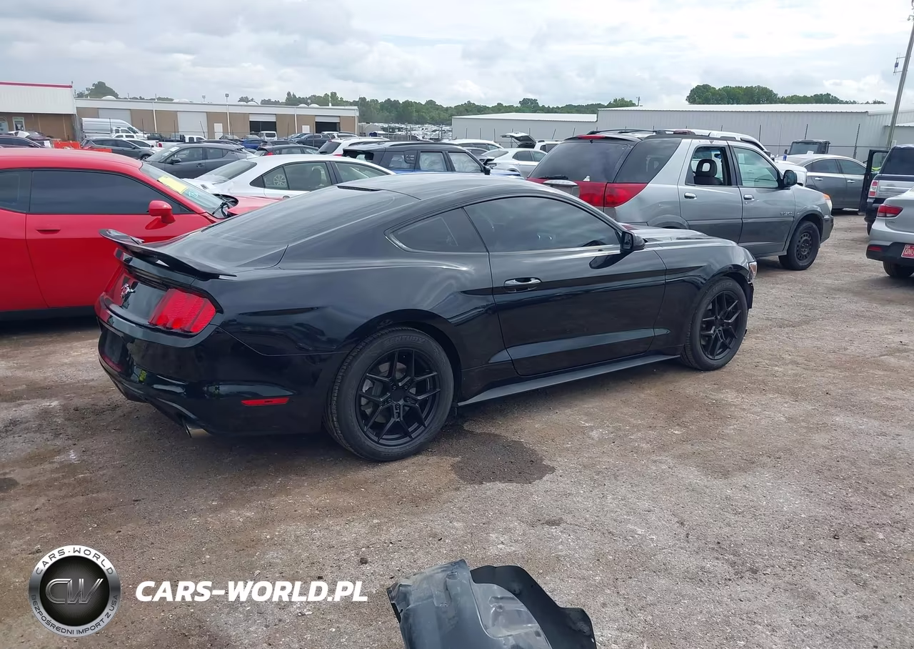 2017 Ford Mustang Ecoboost VIN:1FA6P8TH6H5246853 - 4