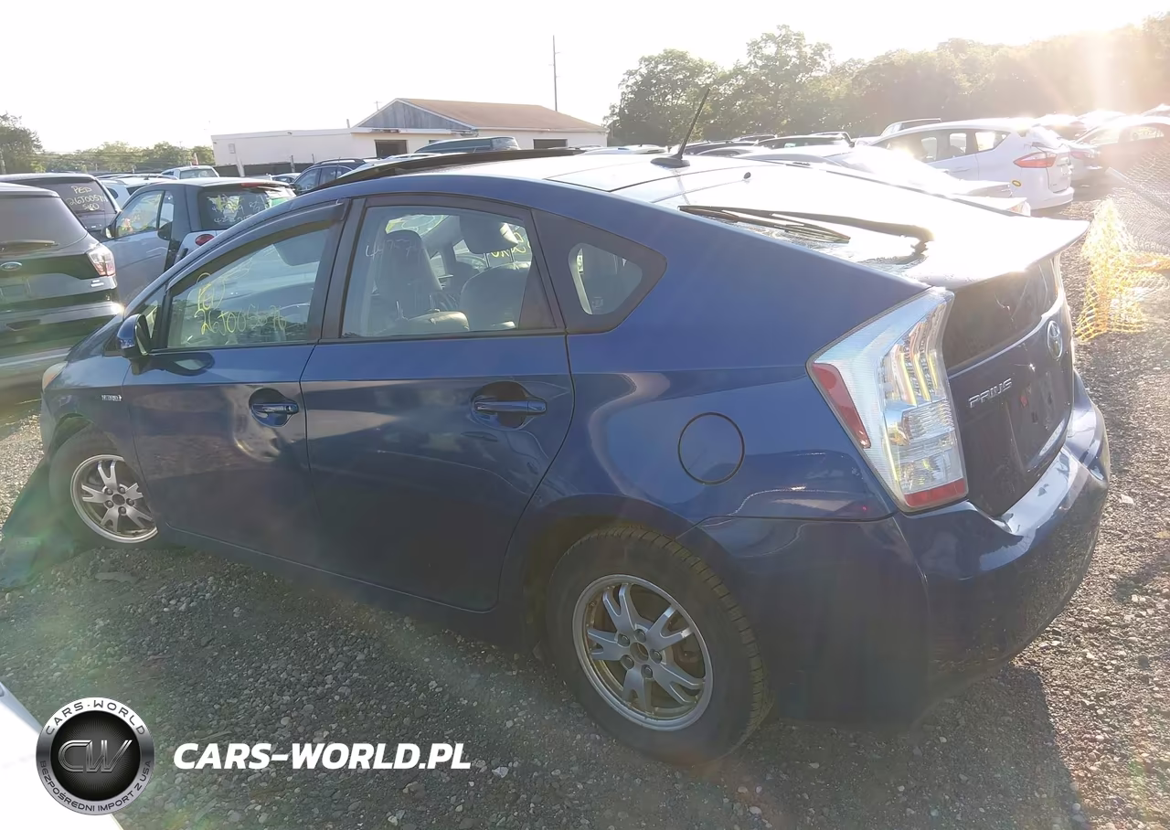 2011 Toyota Prius Four VIN:JTDKN3DU3B0312504 - 13
