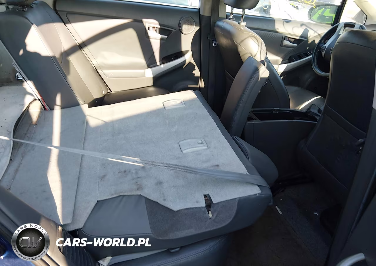 2011 Toyota Prius Four VIN:JTDKN3DU3B0312504 - 8