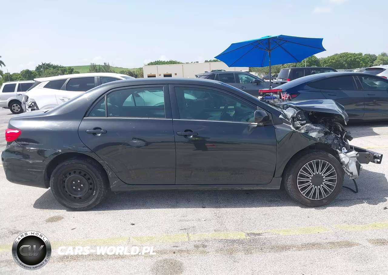 2013 Toyota Corolla Le VIN:5YFBU4EEXDP202266 - 14