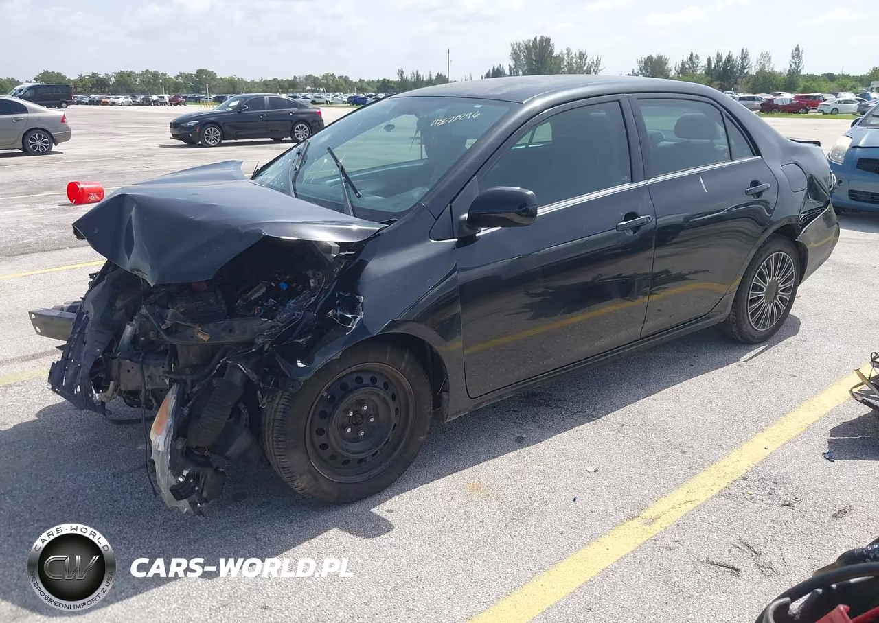2013 Toyota Corolla Le VIN:5YFBU4EEXDP202266 - 2