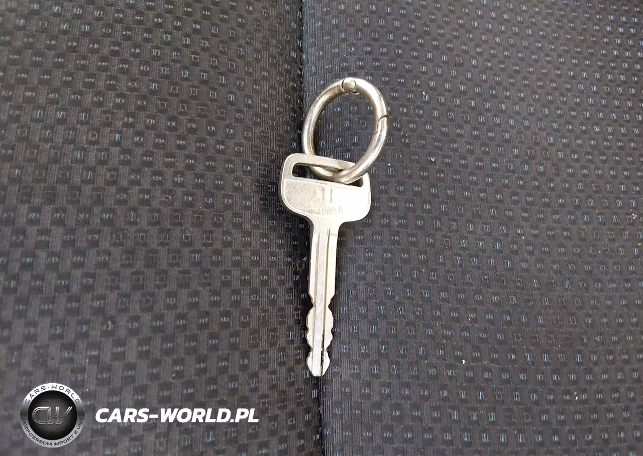 2009 Toyota Matrix S VIN:2T1KE40E09C024573 - 11