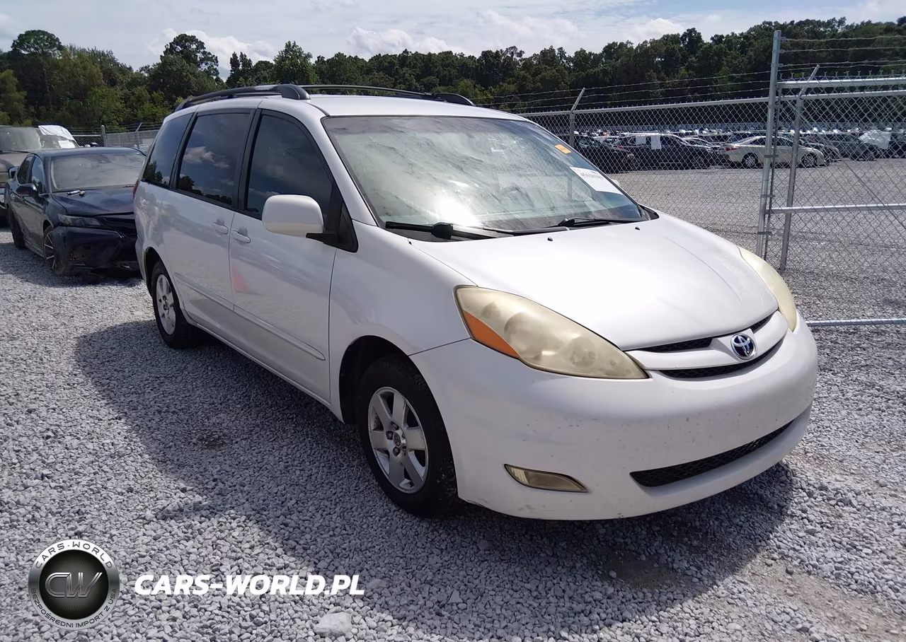 2007 Toyota Sienna Xle – zdjęcie 1 z 11
