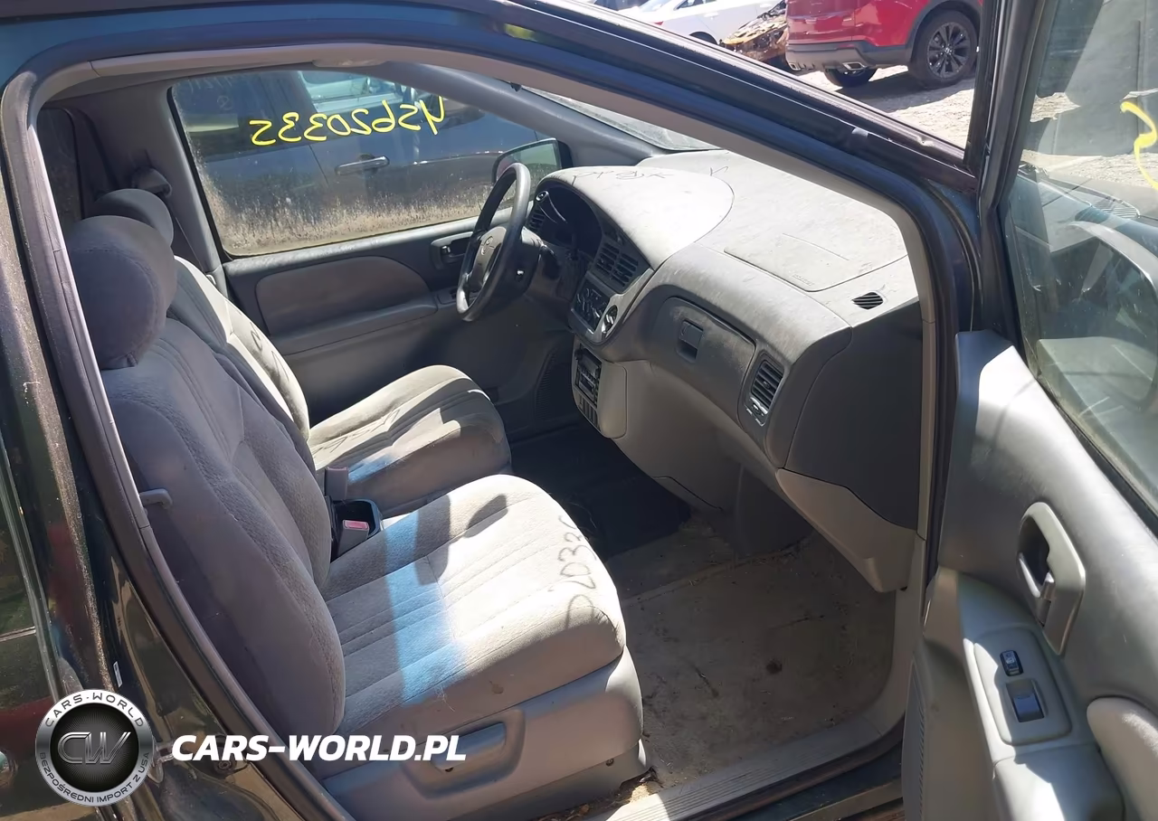 2002 Toyota Sienna Ce VIN:4T3ZF19C52U496677 - 5