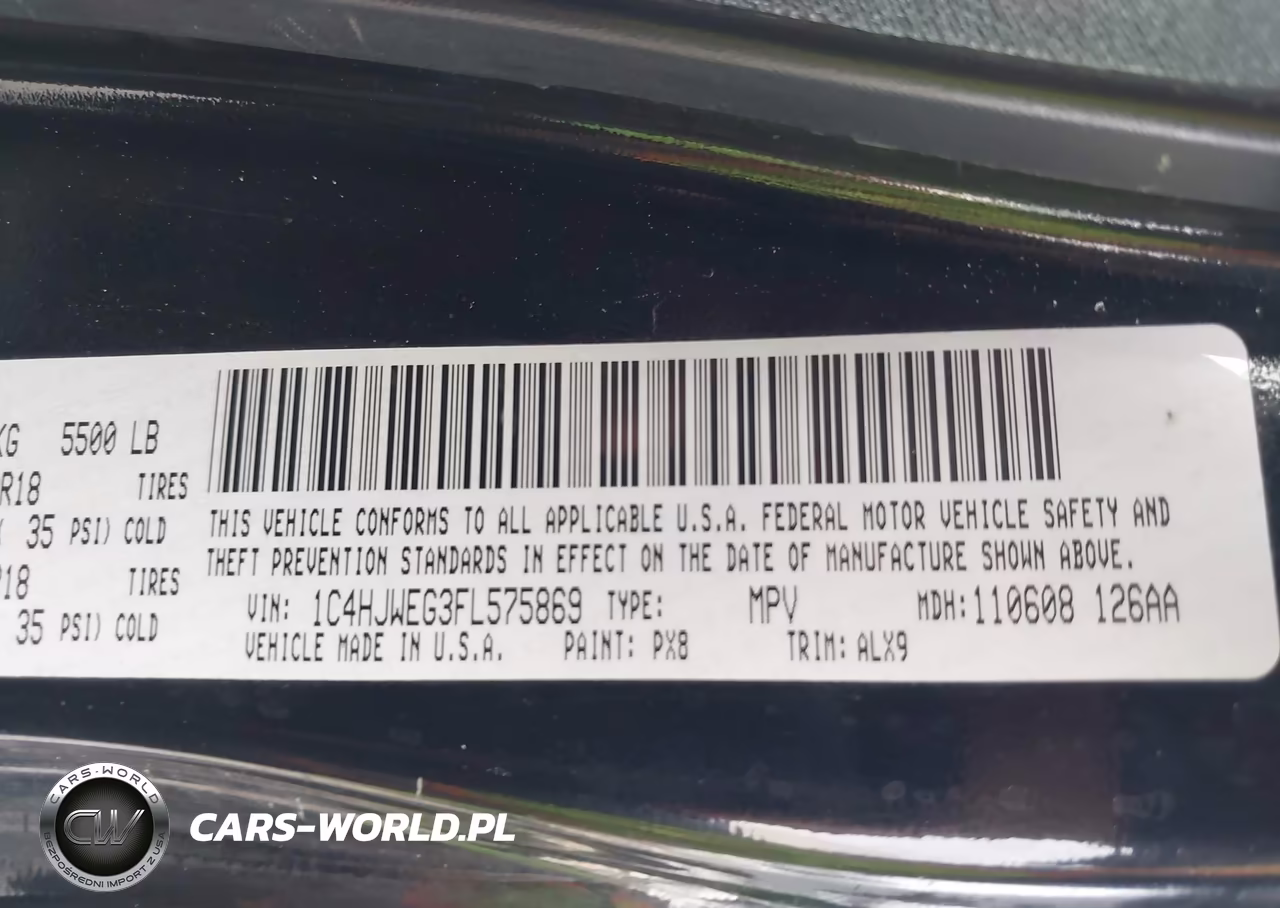 2015 Jeep Wrangler Unlimited Sahara VIN:1C4HJWEG3FL575869 - 9