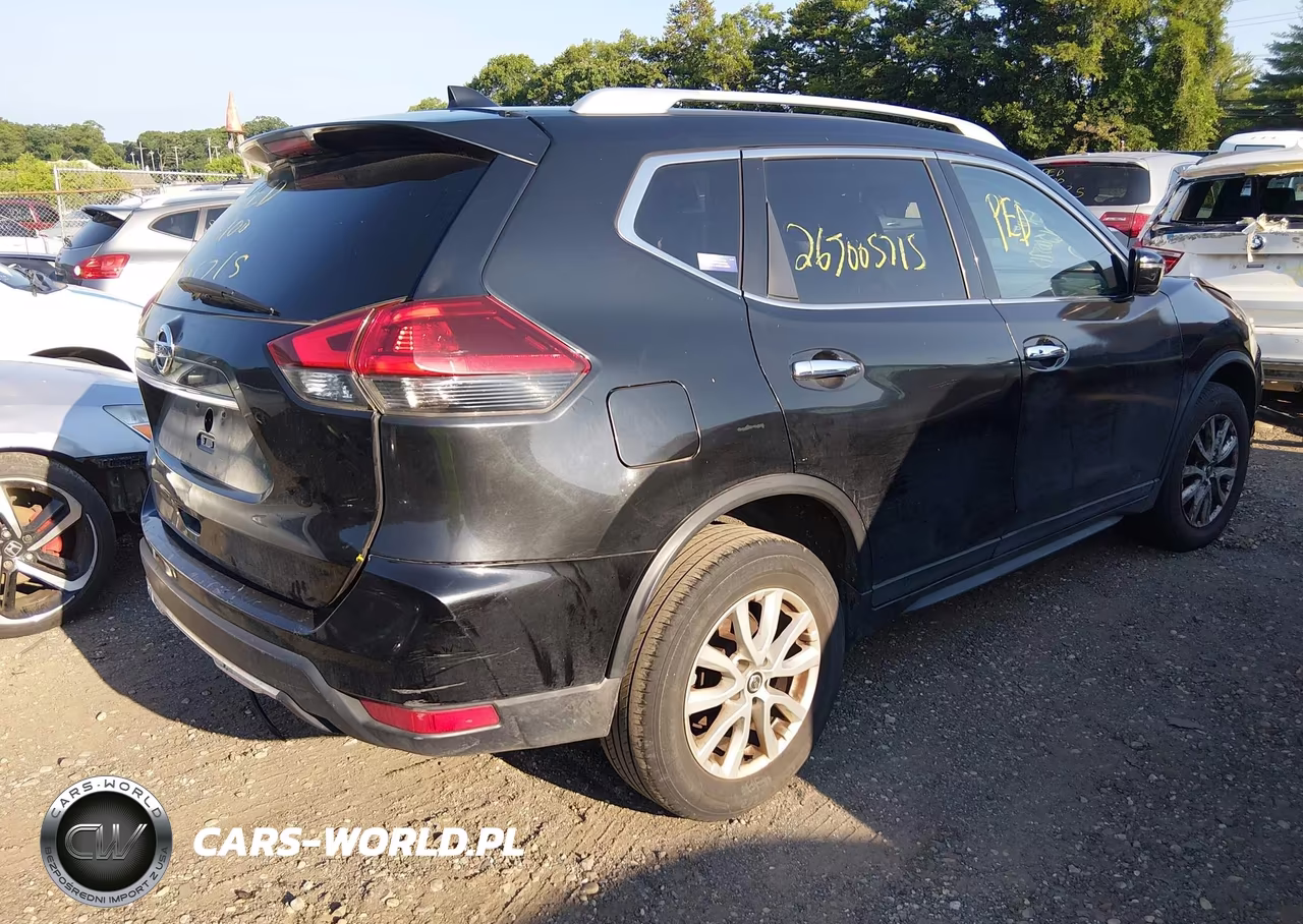 2018 Nissan Rogue Sv VIN:JN8AT2MV4JW304674 - 4