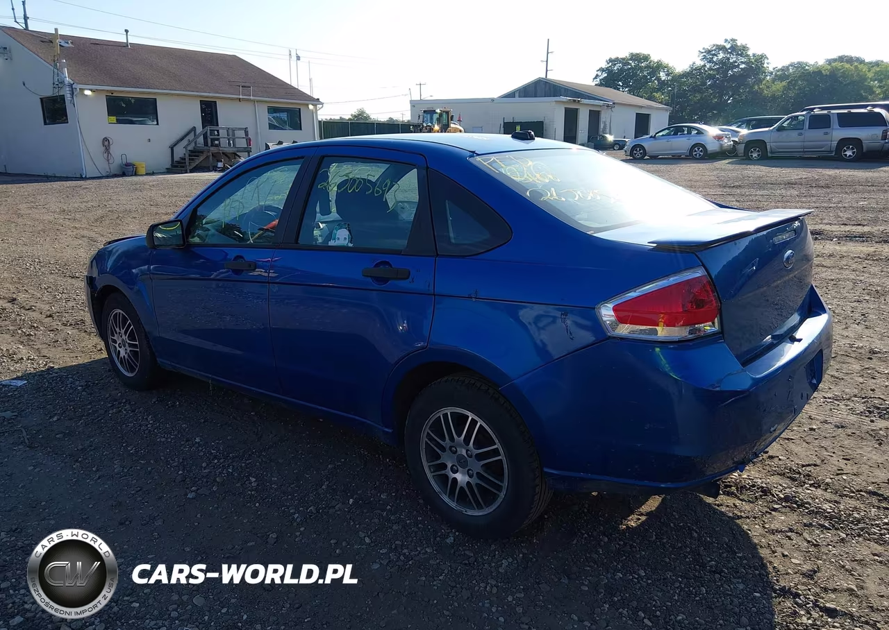 2011 Ford Focus Se VIN:1FAHP3FN3BW186769 - 3