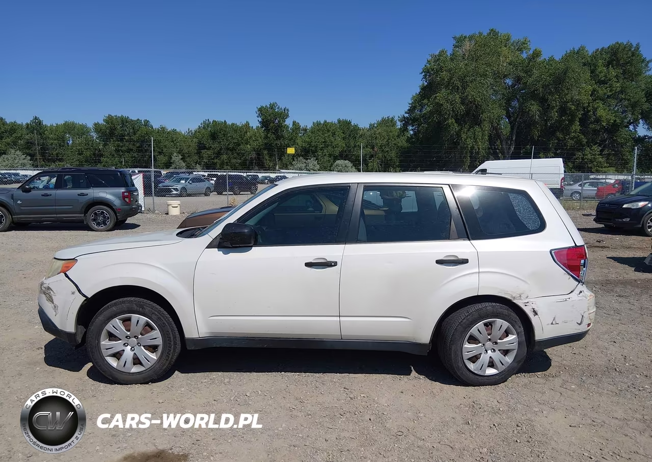 2010 Subaru Forester 2.5X VIN:JF2SH6AC8AH738145 - 13