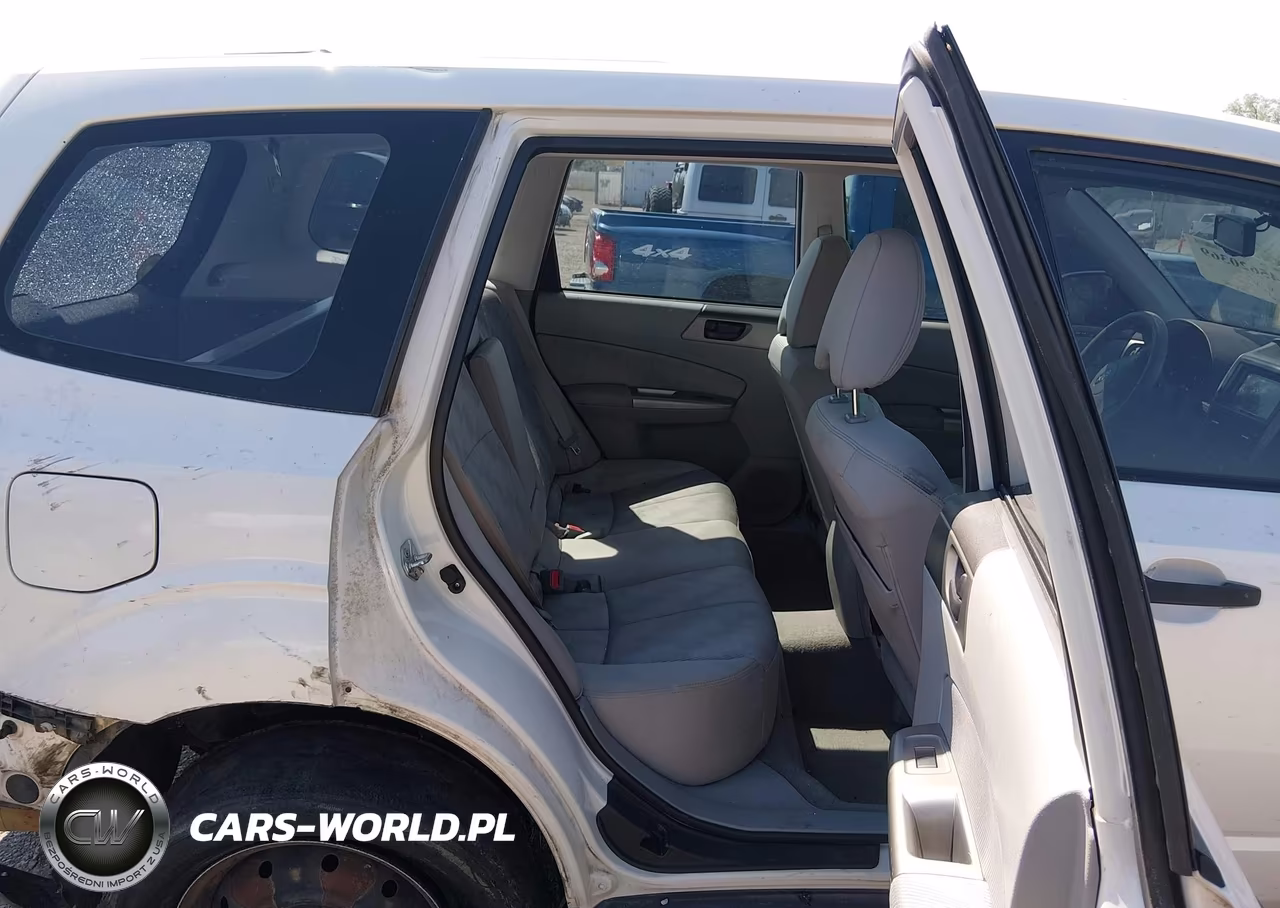 2010 Subaru Forester 2.5X VIN:JF2SH6AC8AH738145 - 8
