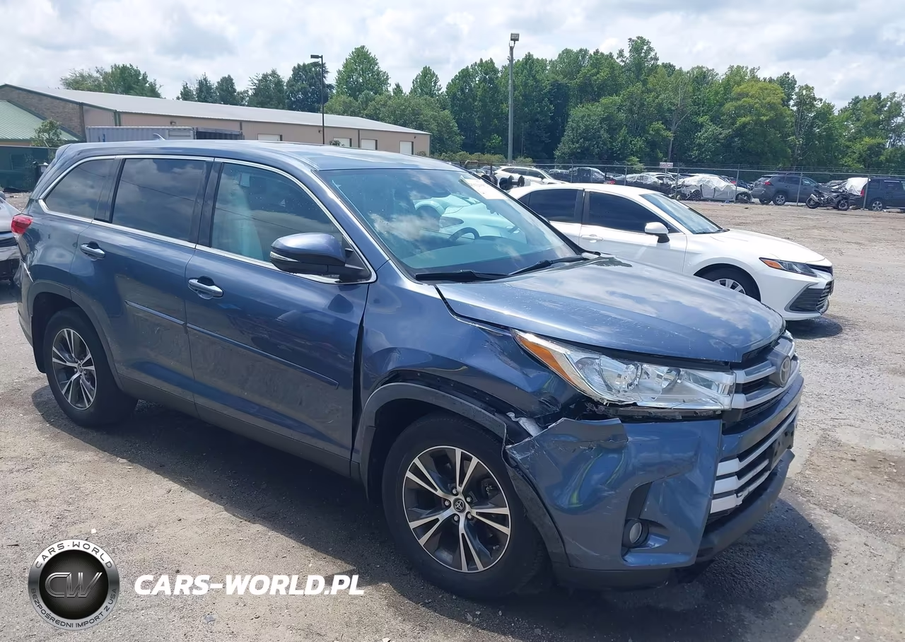 2019 Toyota Highlander Le Plus – zdjęcie 1 z 16