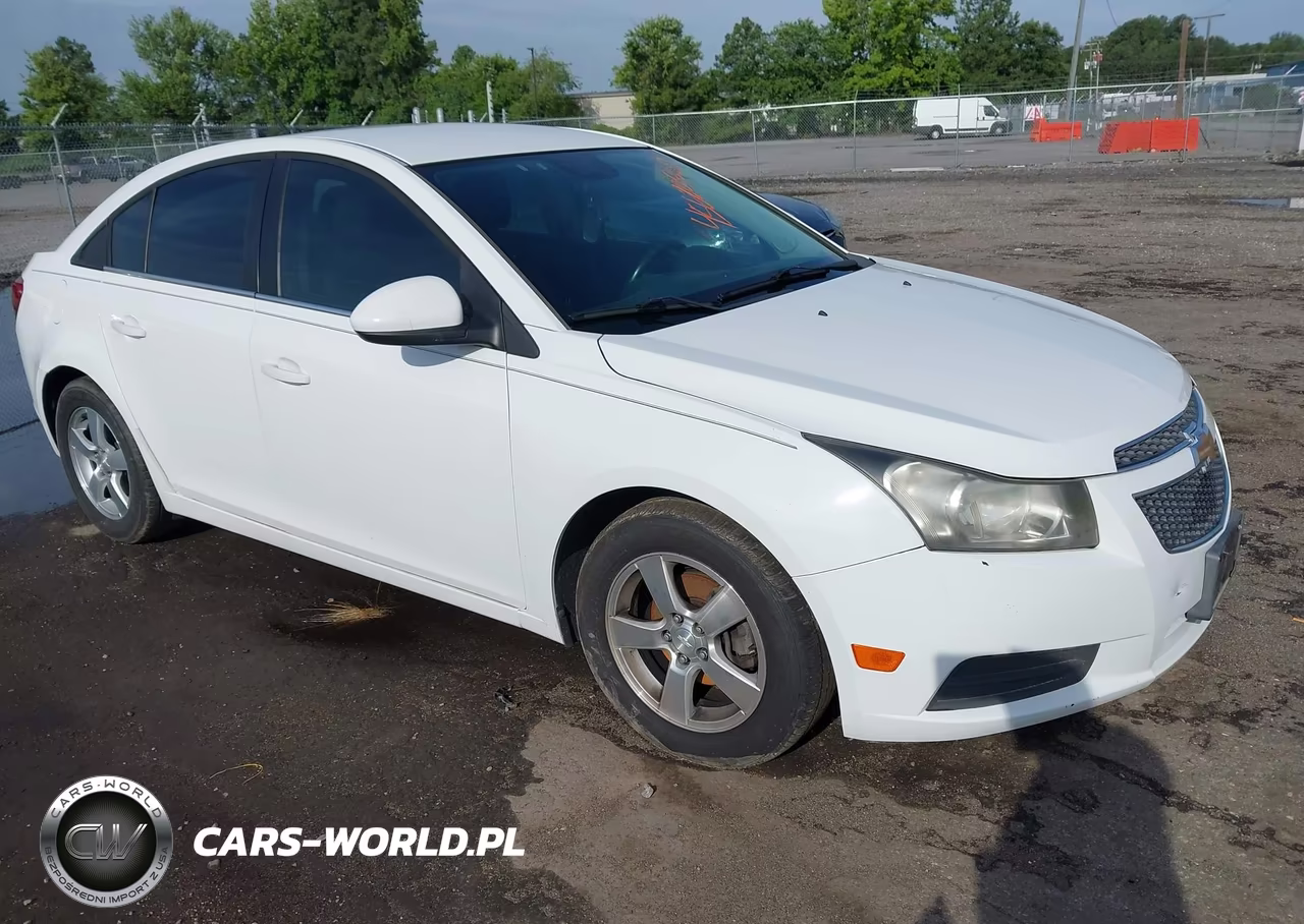2014 Chevrolet Cruze 1Lt Auto – zdjęcie 1 z 11