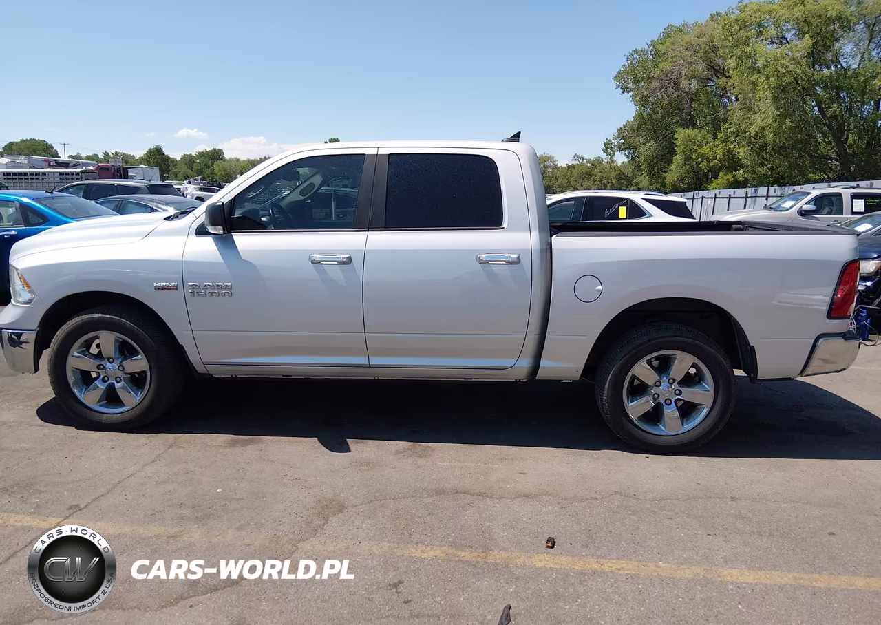 2015 Ram 1500 Big Horn VIN:1C6RR7LT1FS759255 - 14