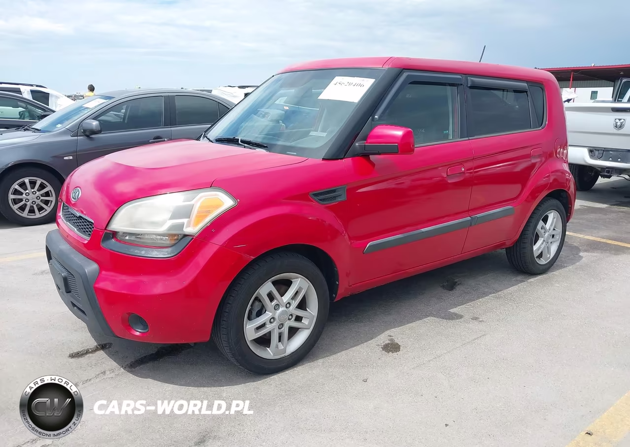 2010 Kia Soul + VIN:KNDJT2A2XA7095618 - 2