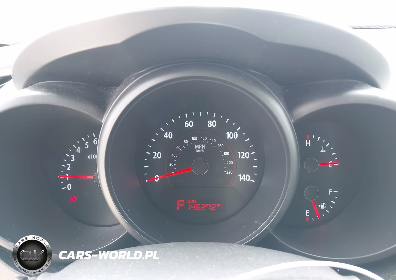 2010 Kia Soul + VIN:KNDJT2A2XA7095618 - 7
