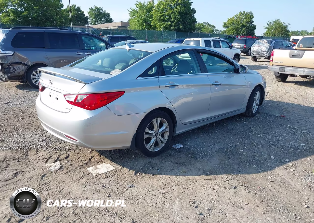 2011 Hyundai Sonata Limited VIN:5NPEC4AC0BH254522 - 4