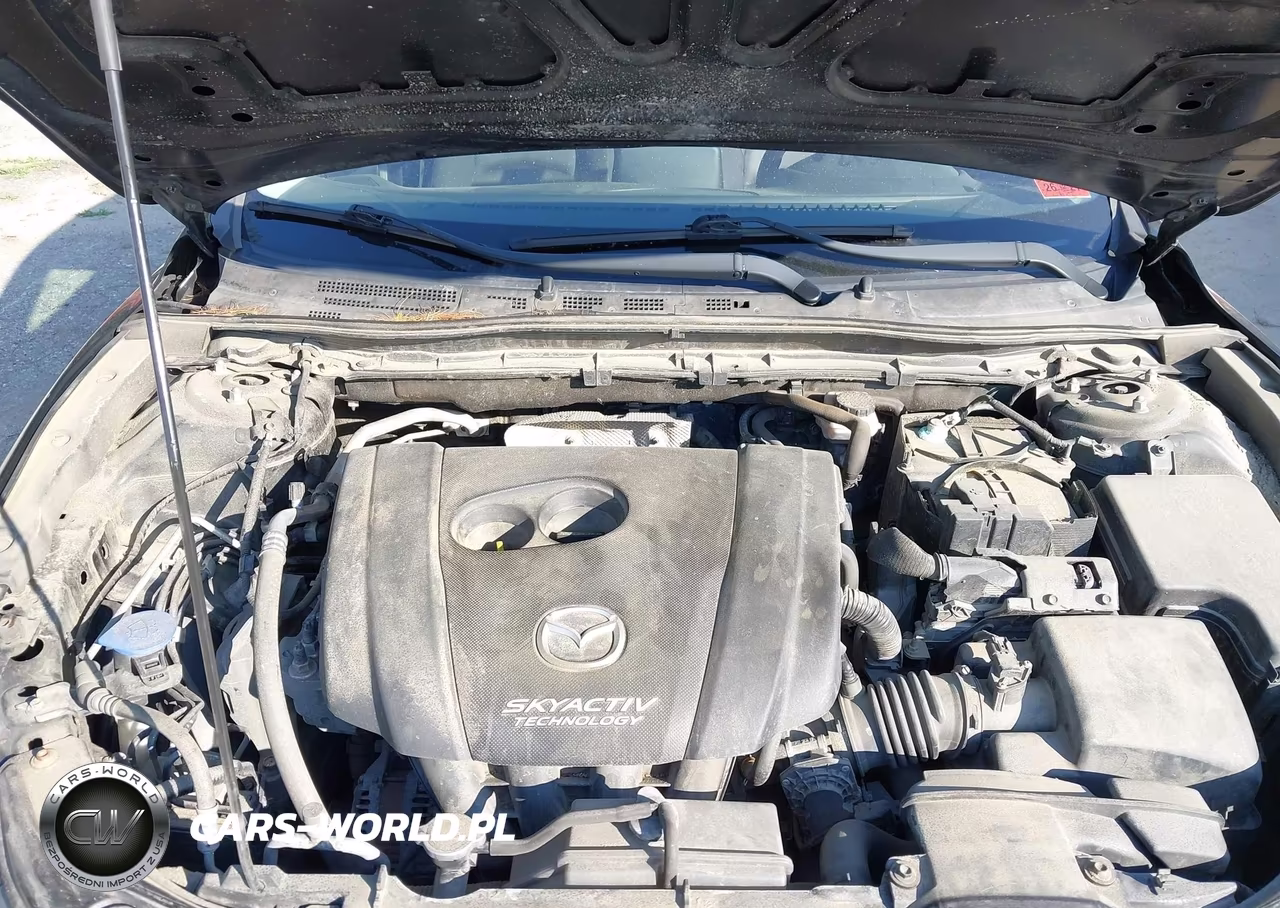 2018 Mazda Mazda3 Sport VIN:3MZBN1U73JM223135 - 10