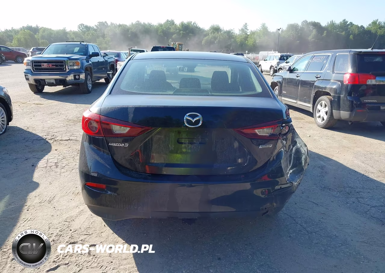 2018 Mazda Mazda3 Sport VIN:3MZBN1U73JM223135 - 16