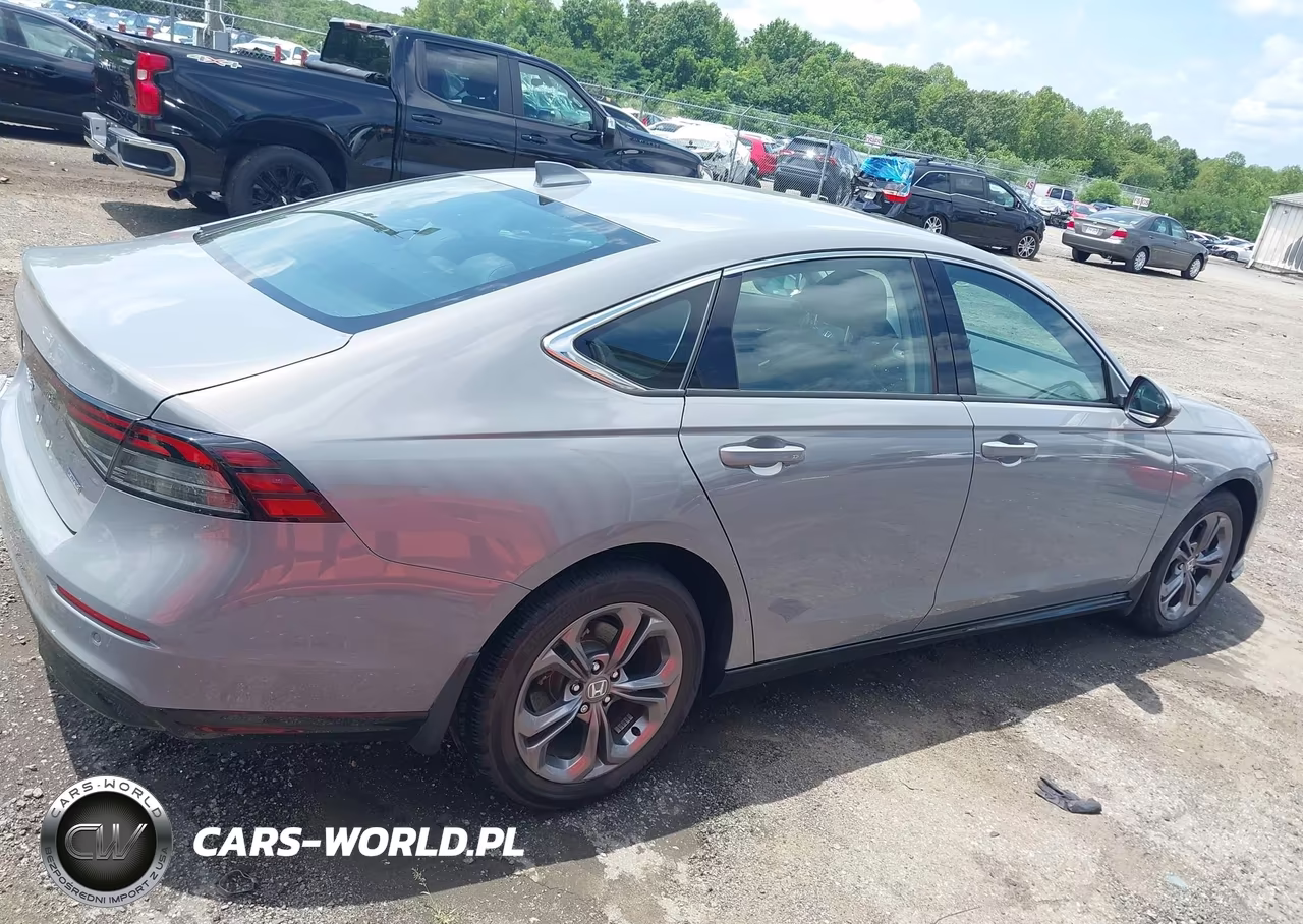 2025 Honda Accord Hybrid Ex-L VIN:1HGCY2F63SA051858 - 13