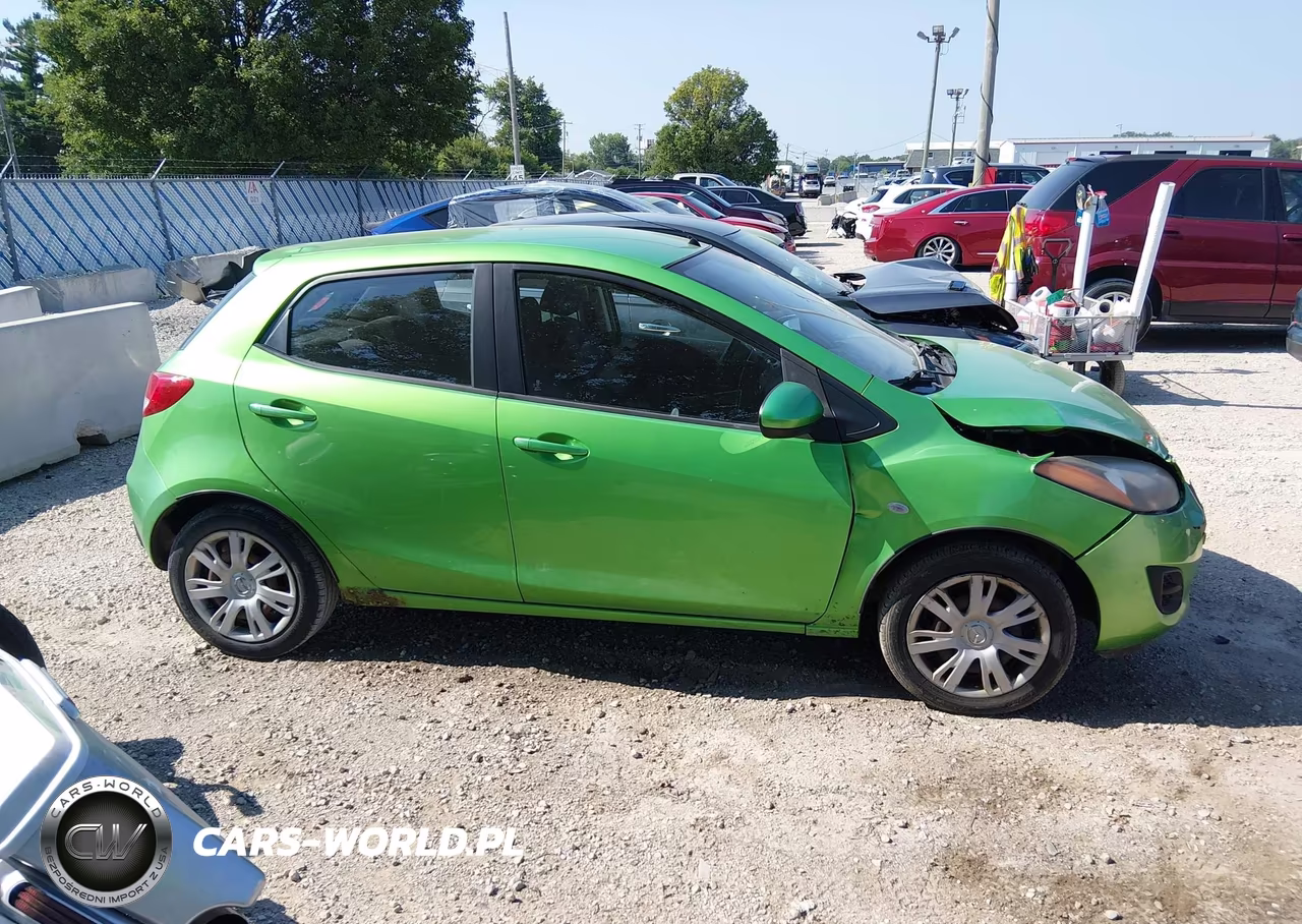 2012 Mazda Mazda2 Sport VIN:JM1DE1KY5C0146247 - 13