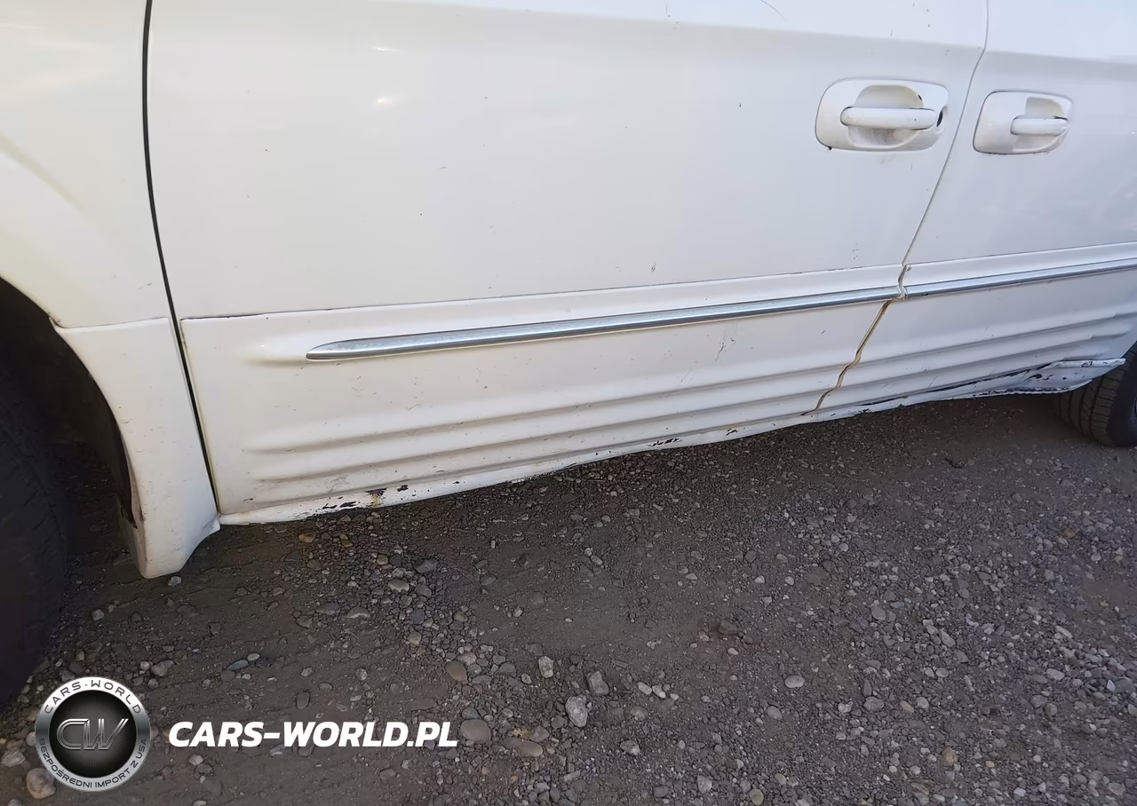 2002 Chrysler Town & Country Lxi VIN:2C8GP54L52R594443 - 6