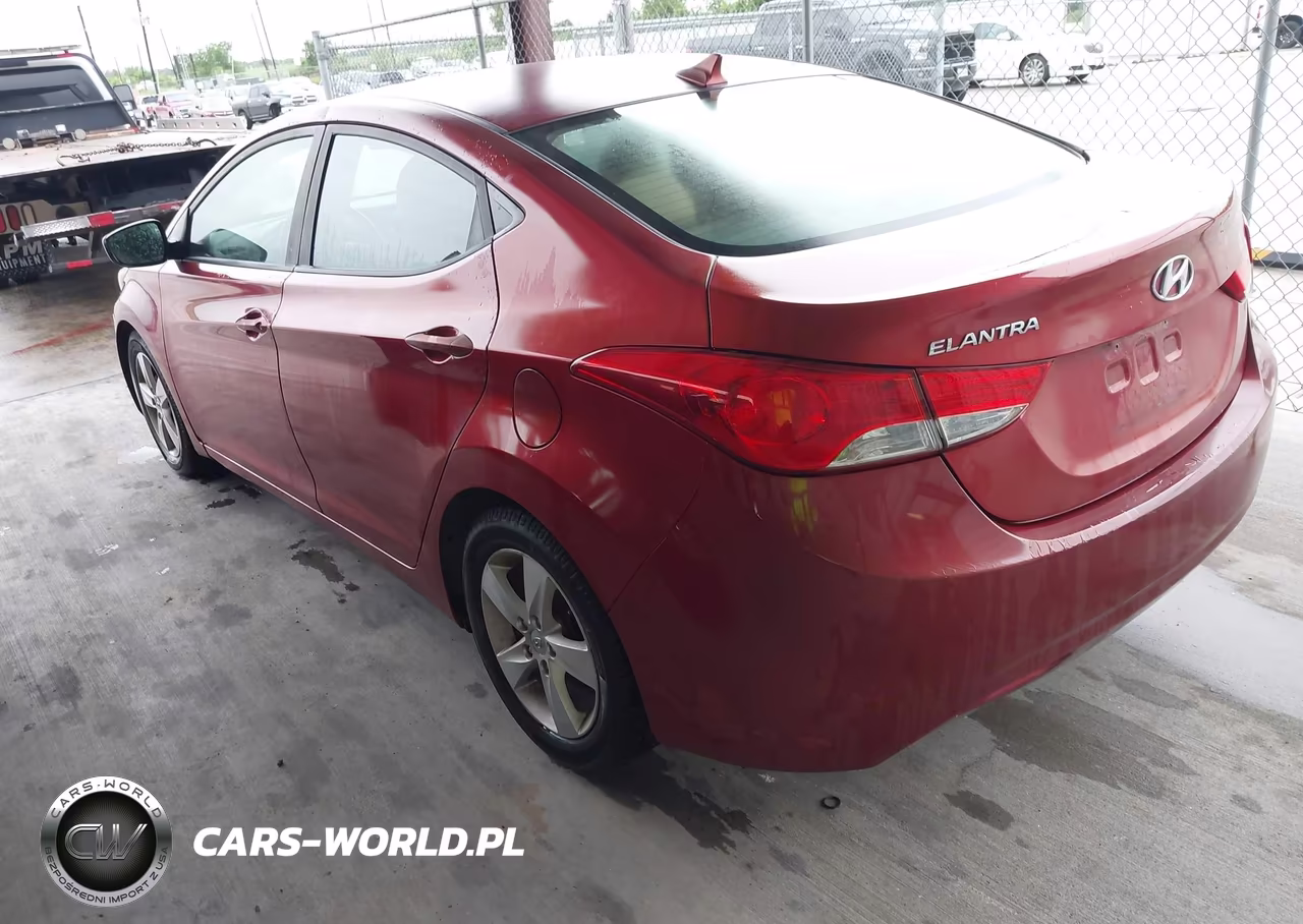 2013 Hyundai Elantra Gls VIN:5NPDH4AEXDH262547 - 3
