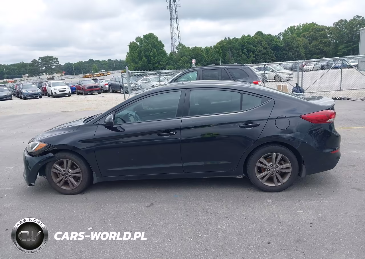 2018 Hyundai Elantra Value Edition VIN:5NPD84LF1JH384098 - 14