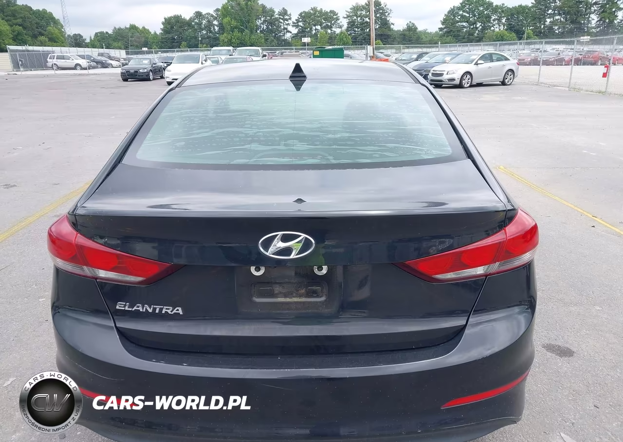2018 Hyundai Elantra Value Edition VIN:5NPD84LF1JH384098 - 16