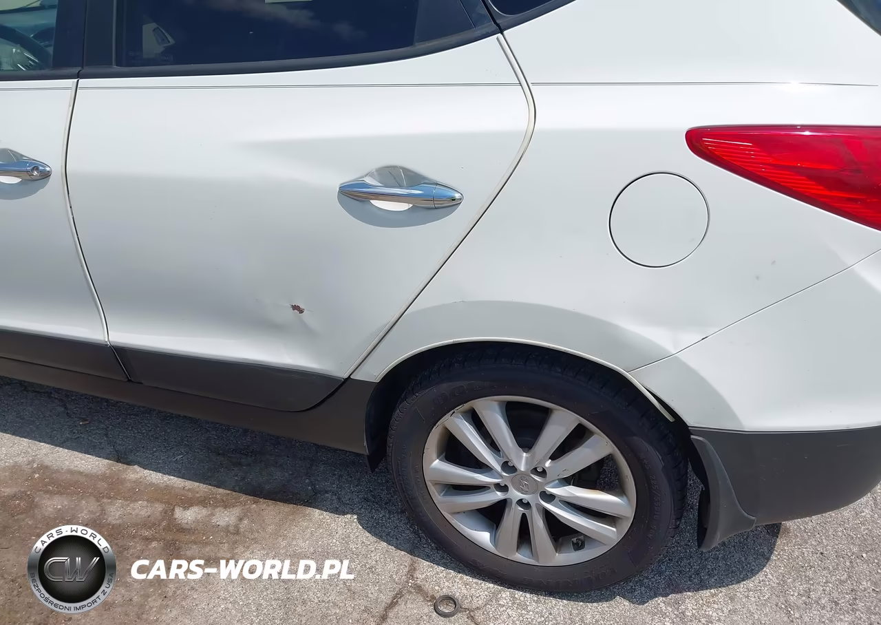 2011 Hyundai Tucson Limited VIN:KM8JUCAC5BU176231 - 6