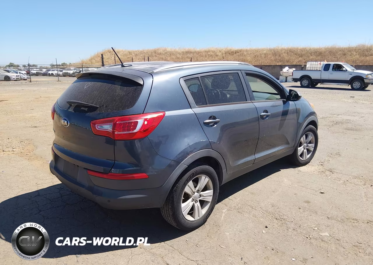2013 Kia Sportage Lx VIN:KNDPB3A27D7373432 - 4