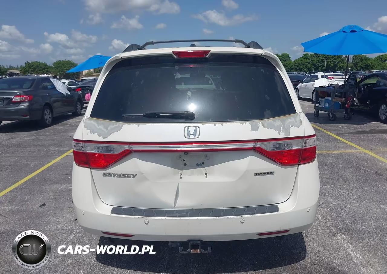 2013 Honda Odyssey Touring-Touring Elite VIN:5FNRL5H93DB081792 - 16
