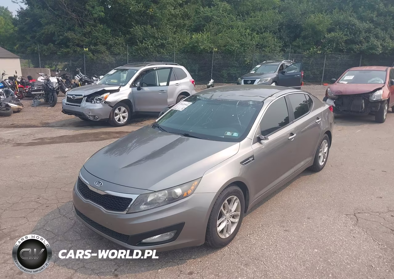 2012 Kia Optima Lx VIN:5XXGM4A75CG069789 - 6