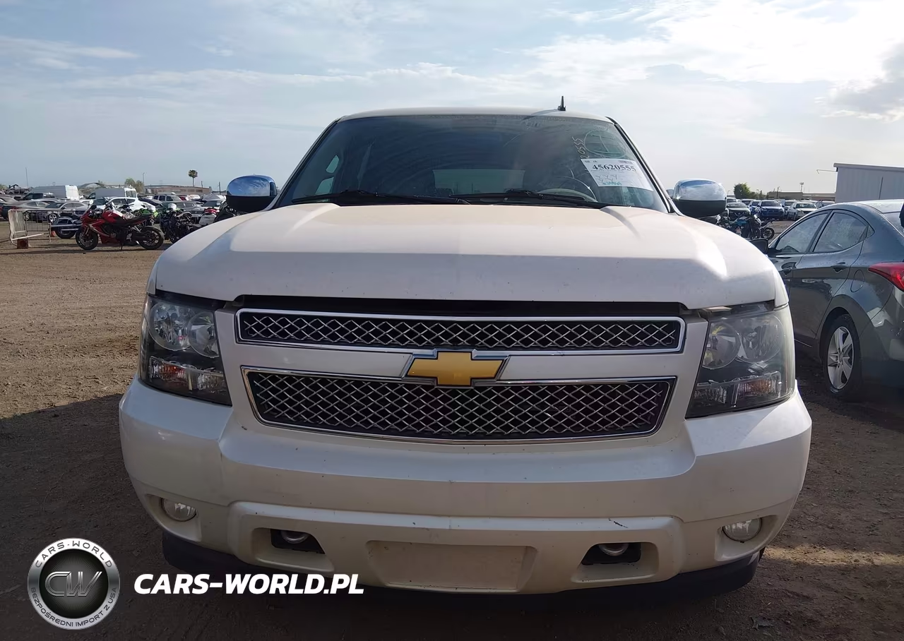 2013 Chevrolet Tahoe Ltz VIN:1GNSKCE03DR216608 - 6