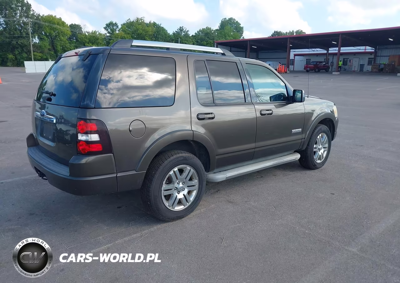 2008 Ford Explorer Limited VIN:1FMEU65E08UA32741 - 4