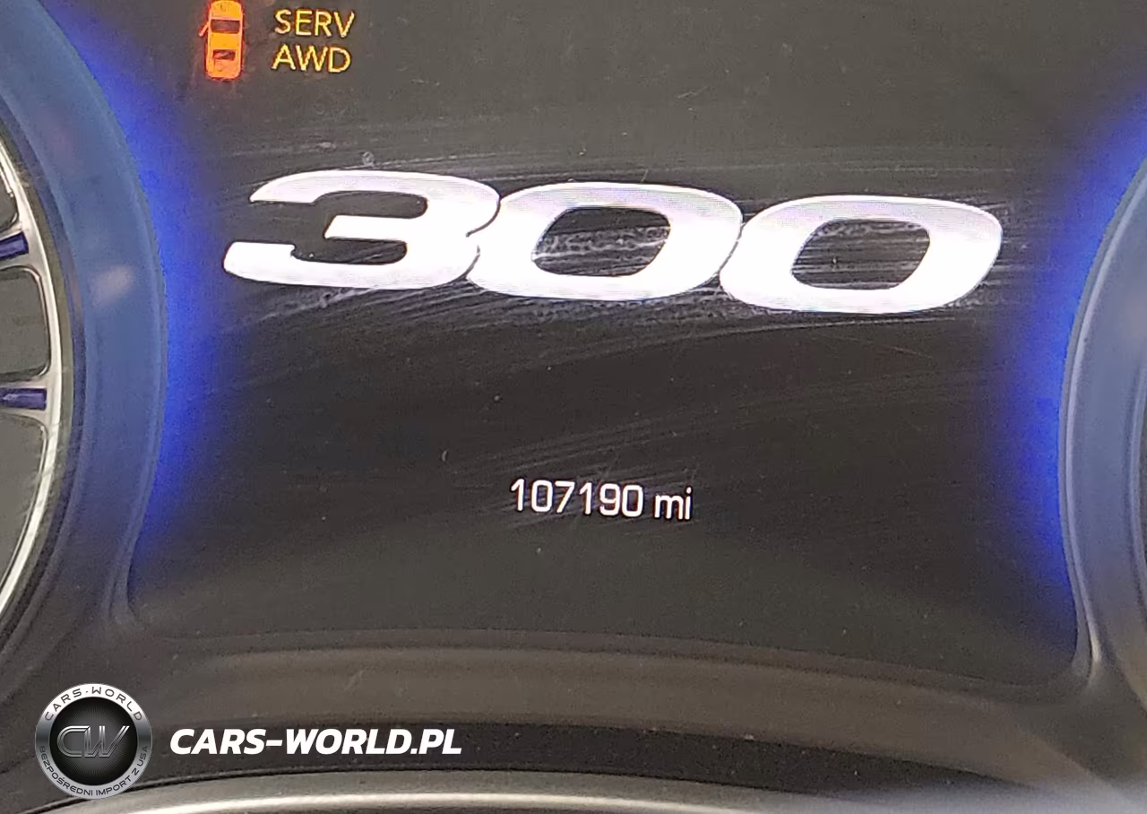 2015 Chrysler 300C VIN:2C3CCAKG1FH769605 - 15