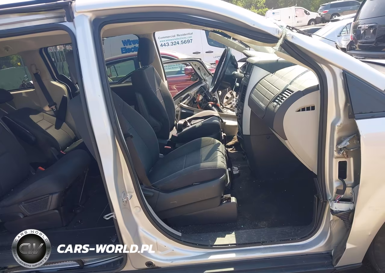 2010 Dodge Grand Caravan Hero VIN:2D4RN3D12AR489105 - 5