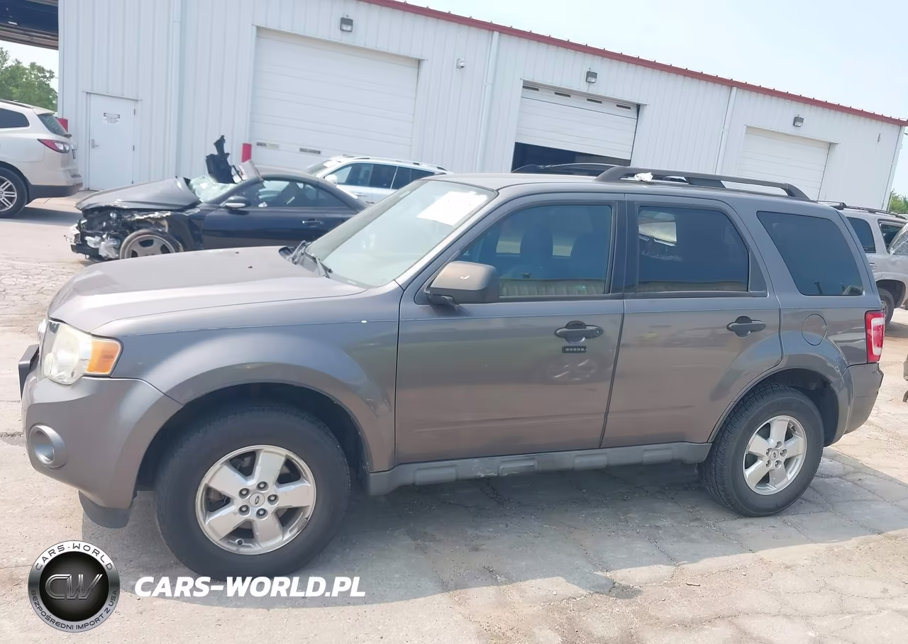 2009 Ford Escape Xlt VIN:1FMCU03769KB21560 - 14