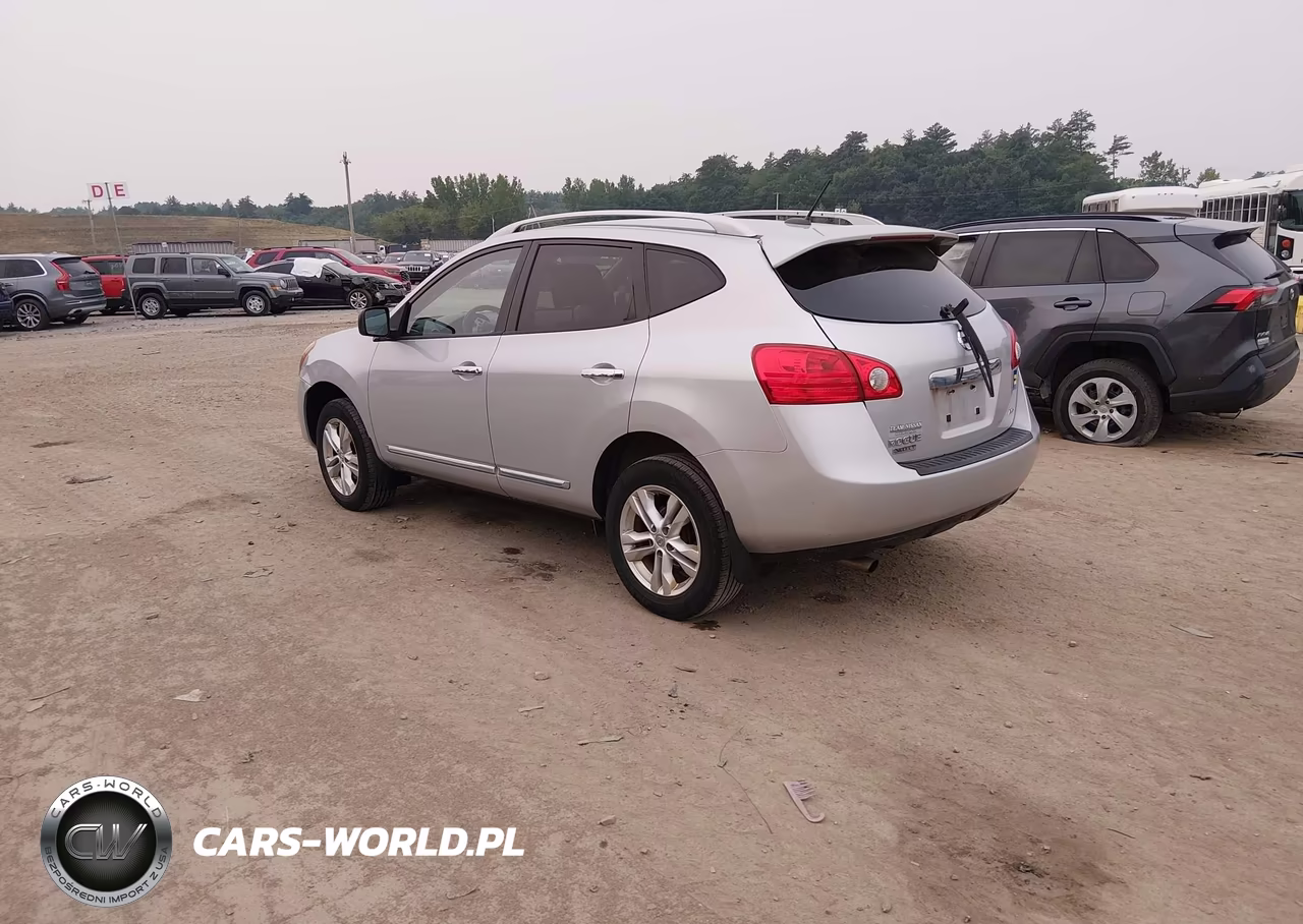 2015 Nissan Rogue Select S VIN:JN8AS5MV6FW753057 - 3