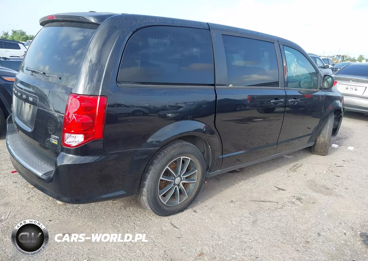 2018 Dodge Grand Caravan Gt VIN:2C4RDGEG6JR205193 - 4