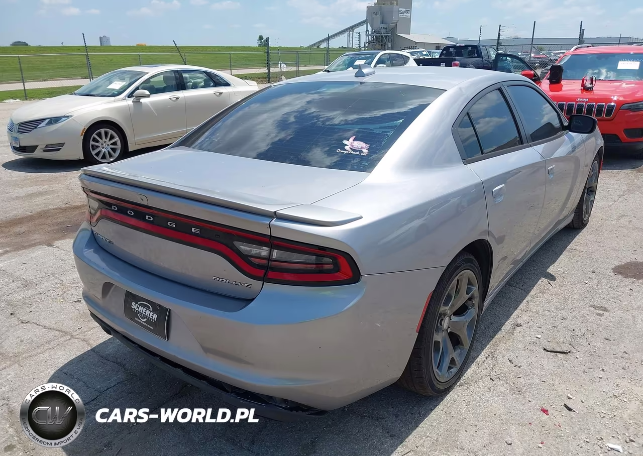 2015 Dodge Charger Sxt VIN:2C3CDXHG4FH871522 - 4
