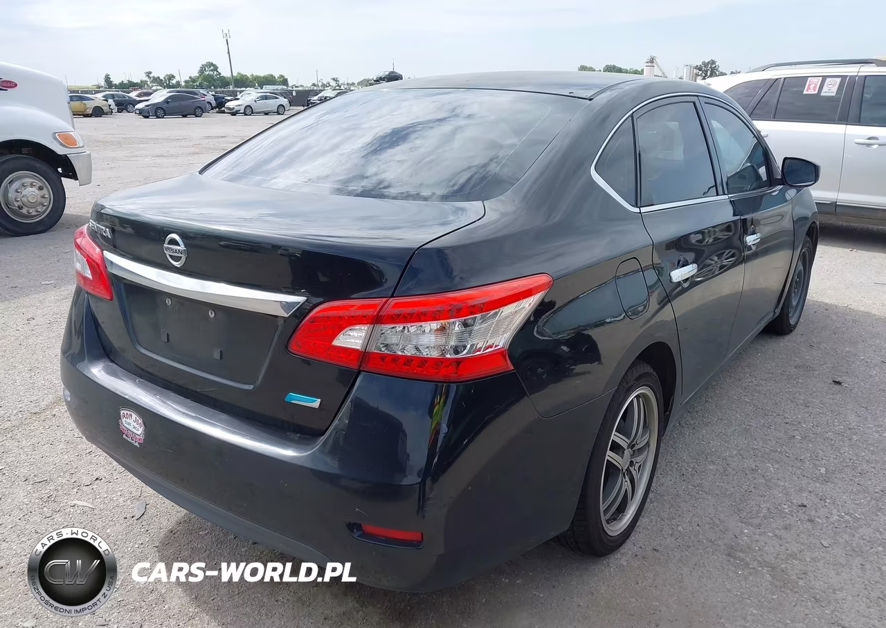 2014 Nissan Sentra S VIN:3N1AB7AP8EY208419 - 4