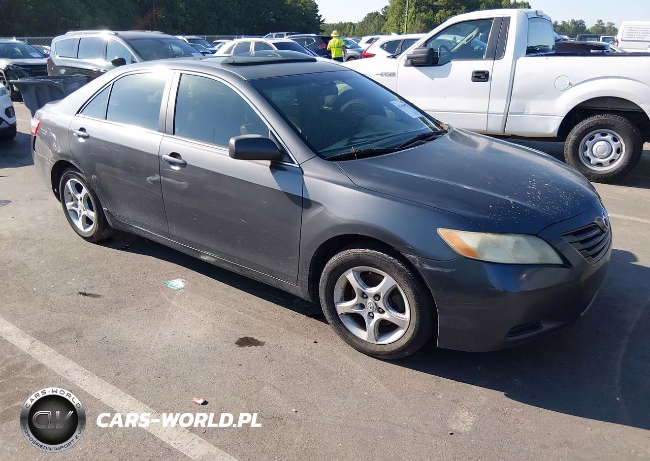 2007 Toyota Camry Le – zdjęcie 1 z 11