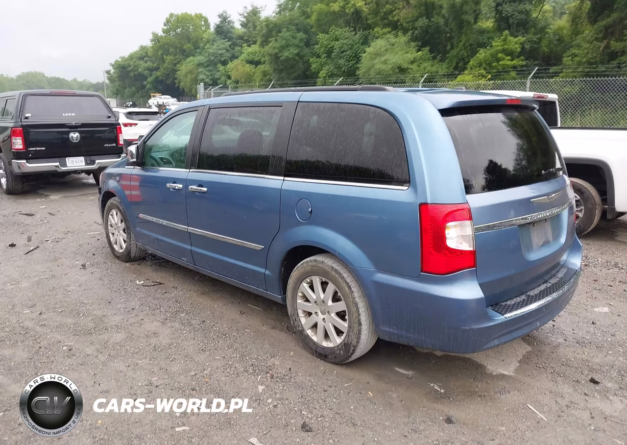 2012 Chrysler Town & Country Touring-L VIN:2C4RC1CG7CR170931 - 3
