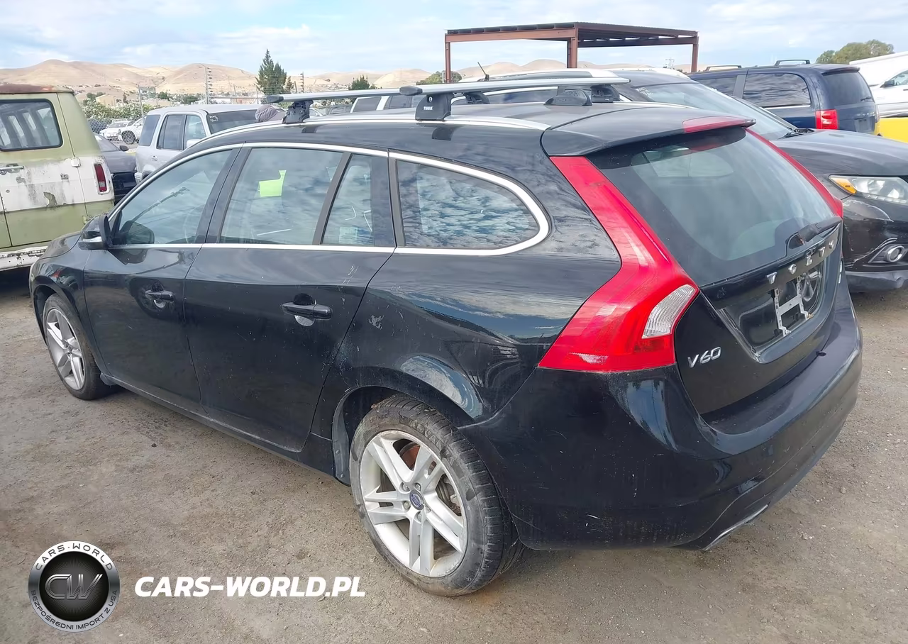 2015 Volvo V60 T5 Premier VIN:YV1612SB9F1201376 - 3