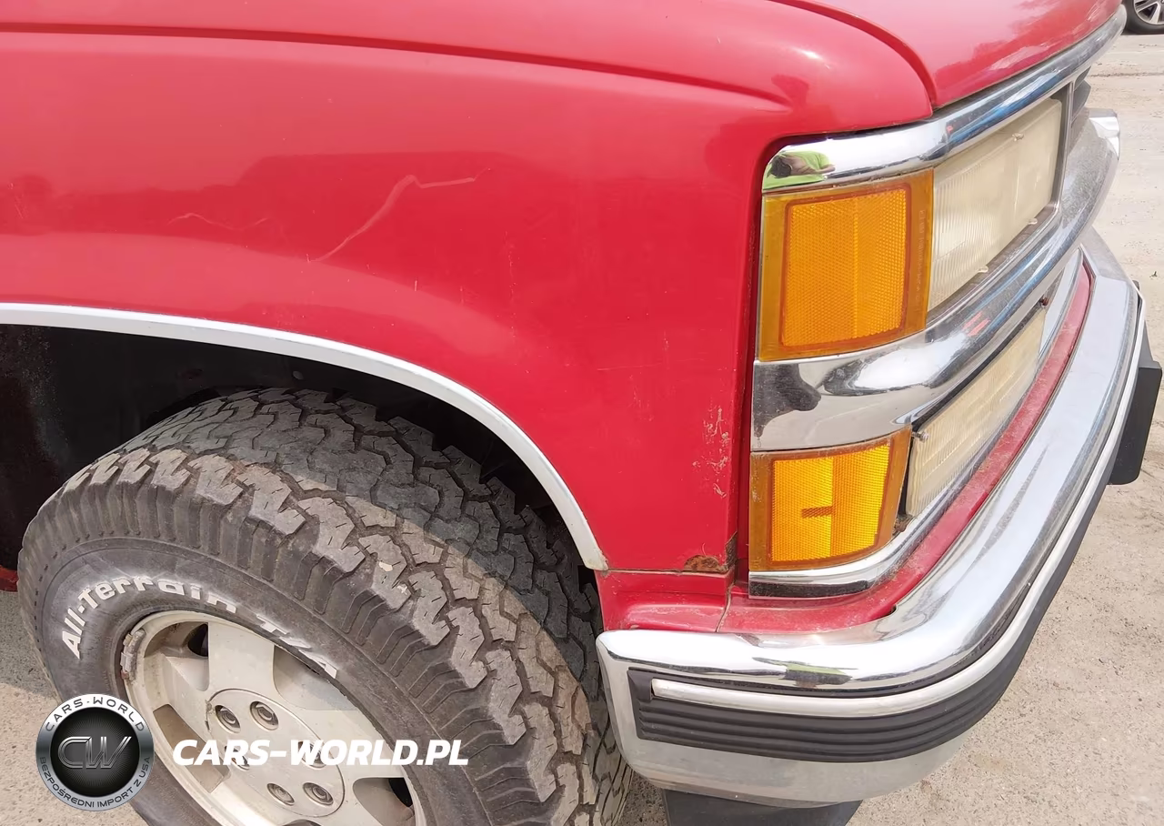 1995 Chevrolet Tahoe K1500 VIN:3GNEK18K8SG103040 - 6