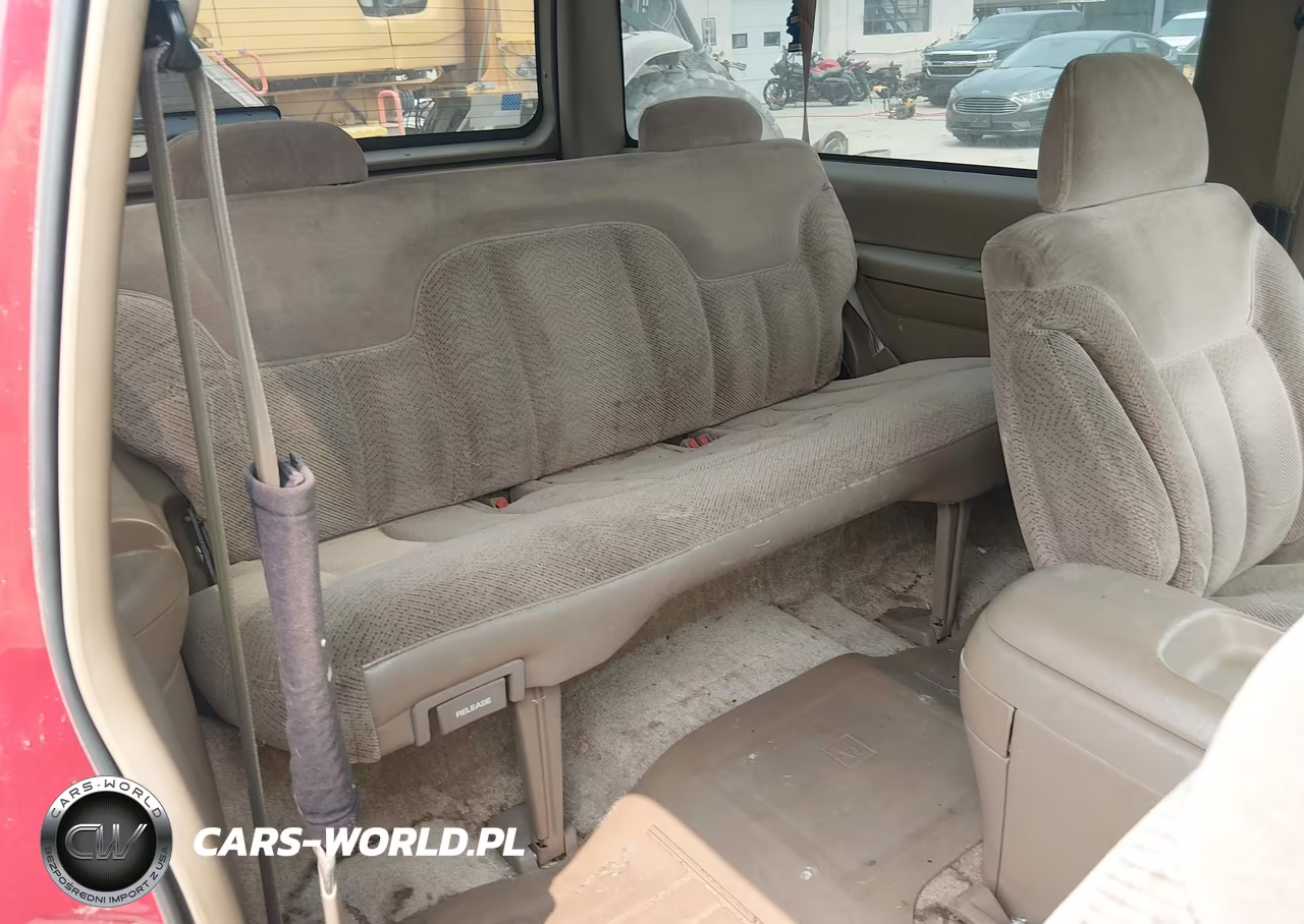 1995 Chevrolet Tahoe K1500 VIN:3GNEK18K8SG103040 - 8